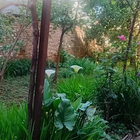 Πανσιόν Enki's Garden 4*
