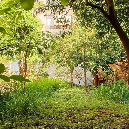 Πανσιόν Enki's Garden